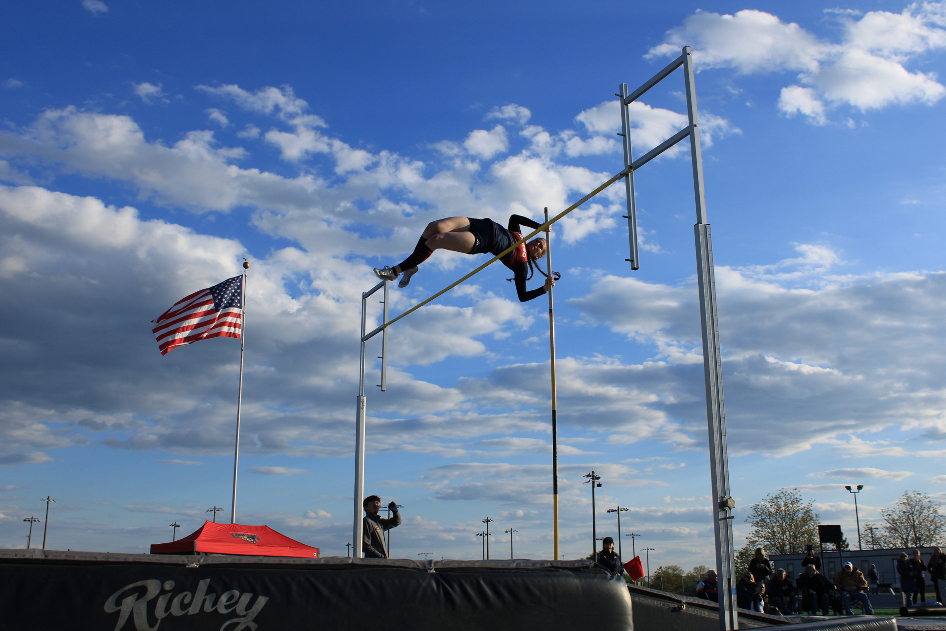 V-Hawks Qualify Three in Outdoor Track & Field National Championships