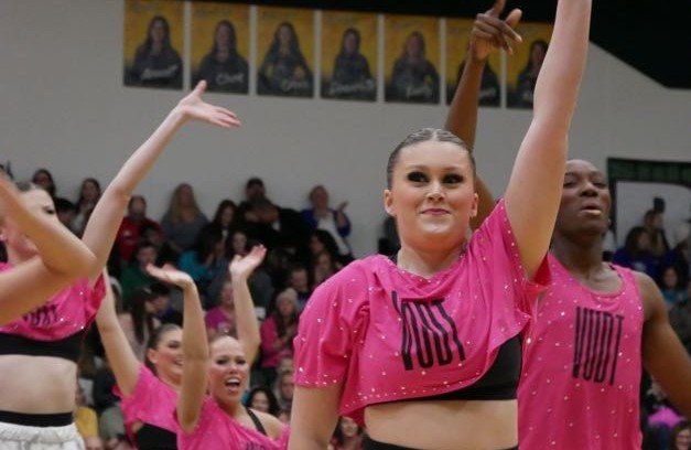V-Hawks Place Third at Ashwaubenon Invitational
