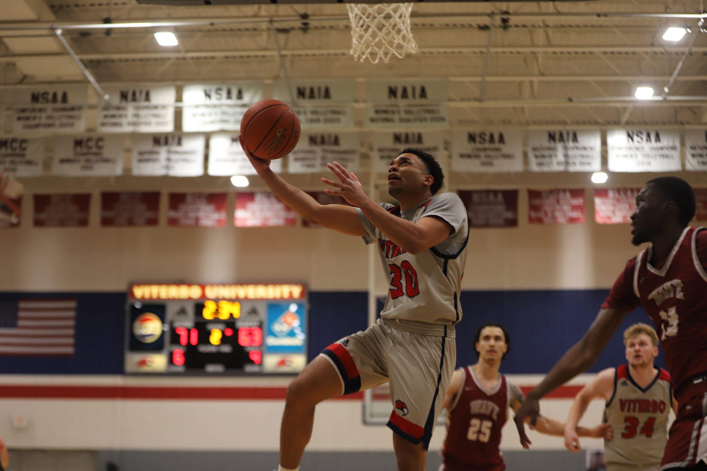 V-Hawks End Season on High Note, Defeat Calumet