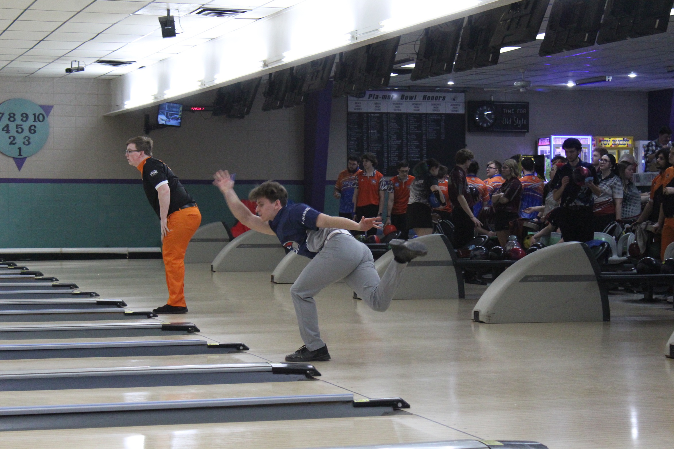 Men&rsquo;s Bowling Competes at First Conference Tournament