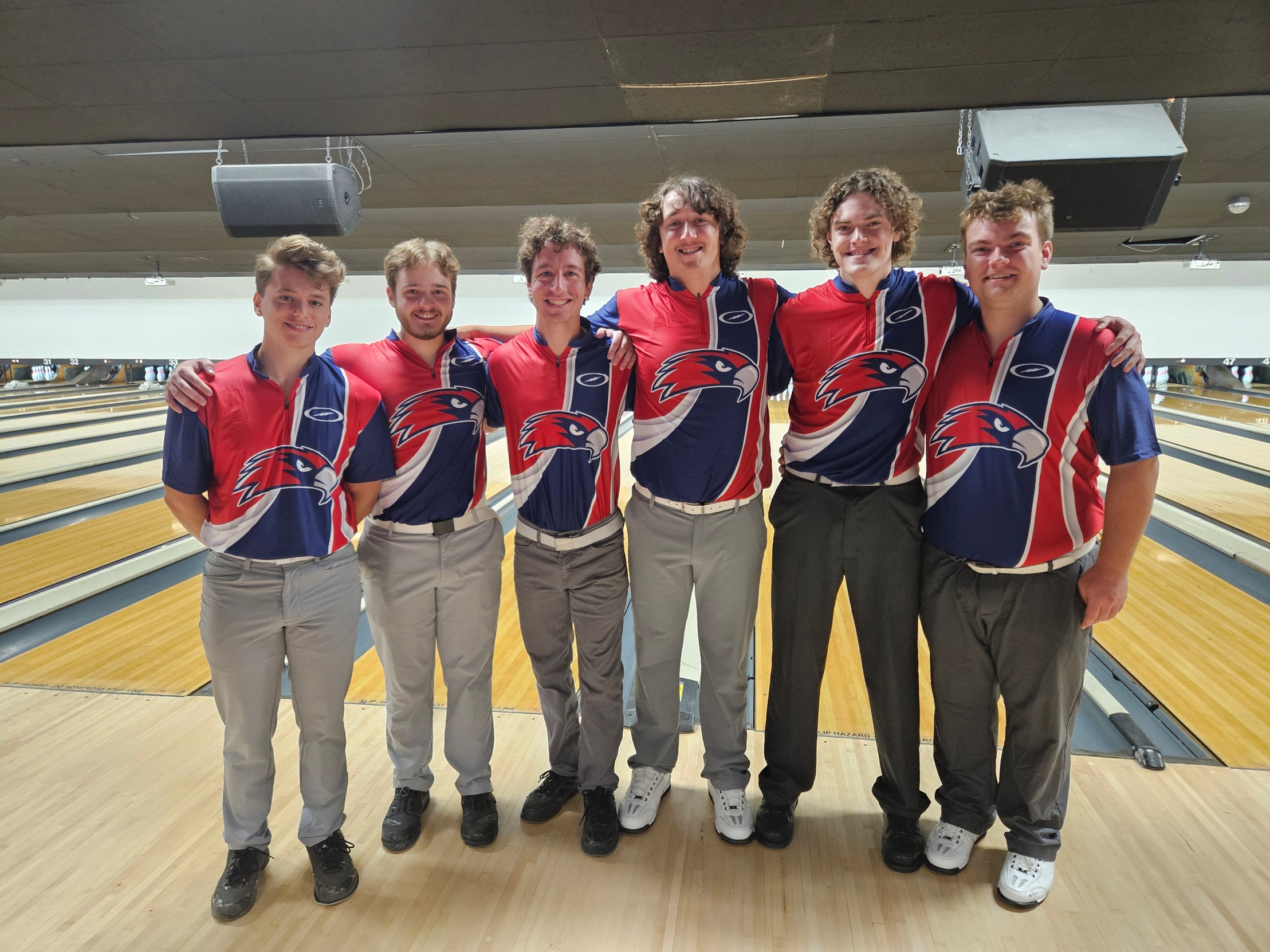 V-Hawks Compete at Midwest Collegiate Championships