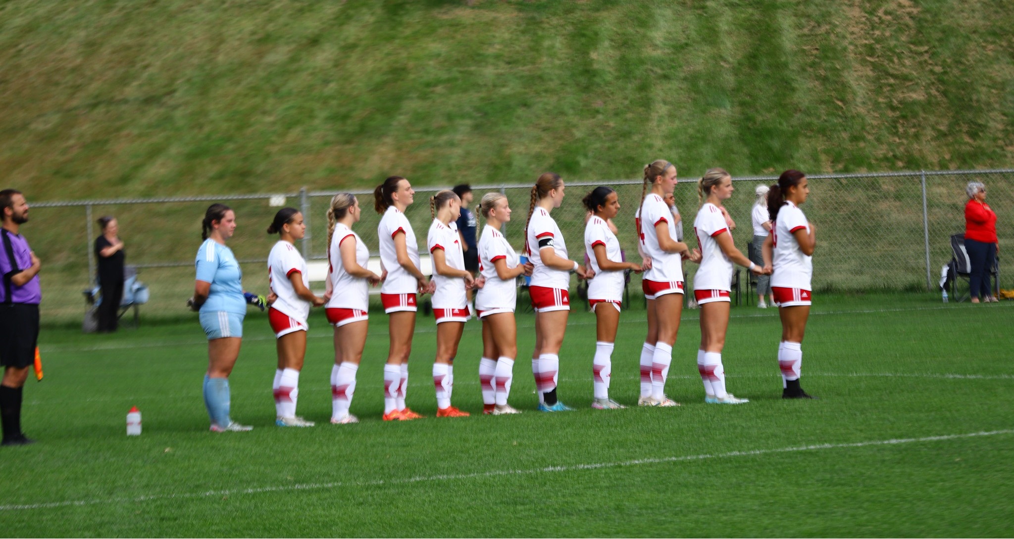 V-Hawks fall in Conference Matchup