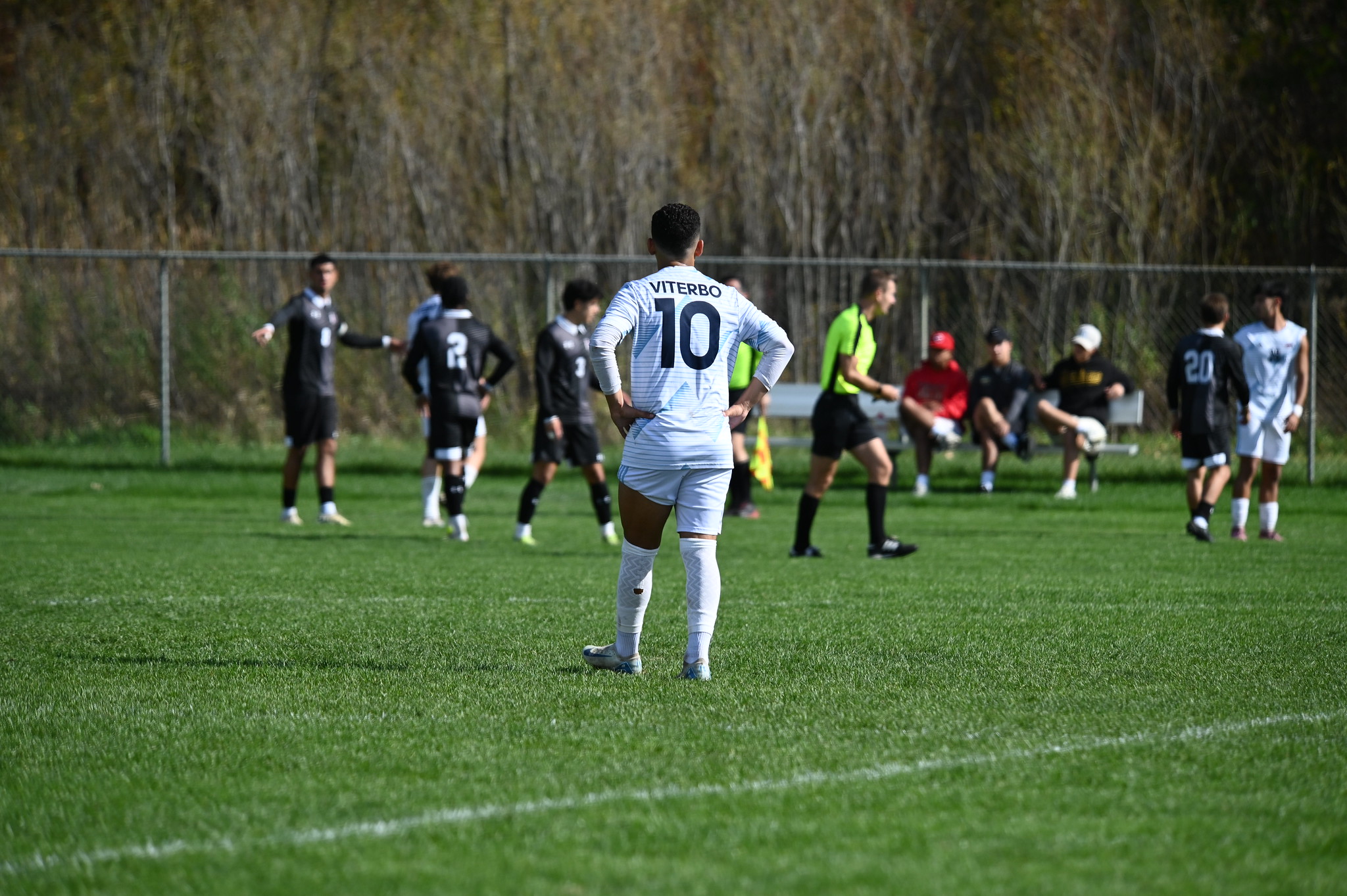 V-Hawks fall to Eagles, finish second in CCAC