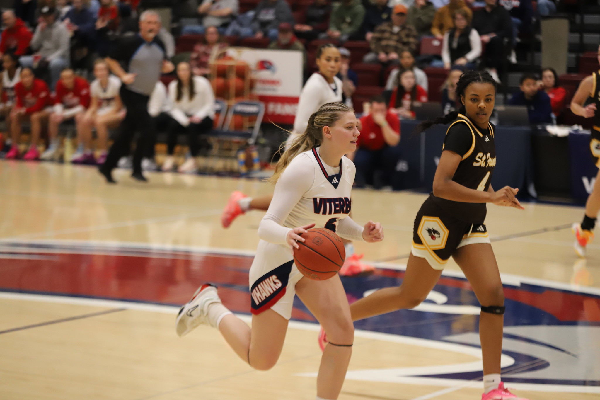 V-Hawks Pick Up Another CCAC Win on the Road