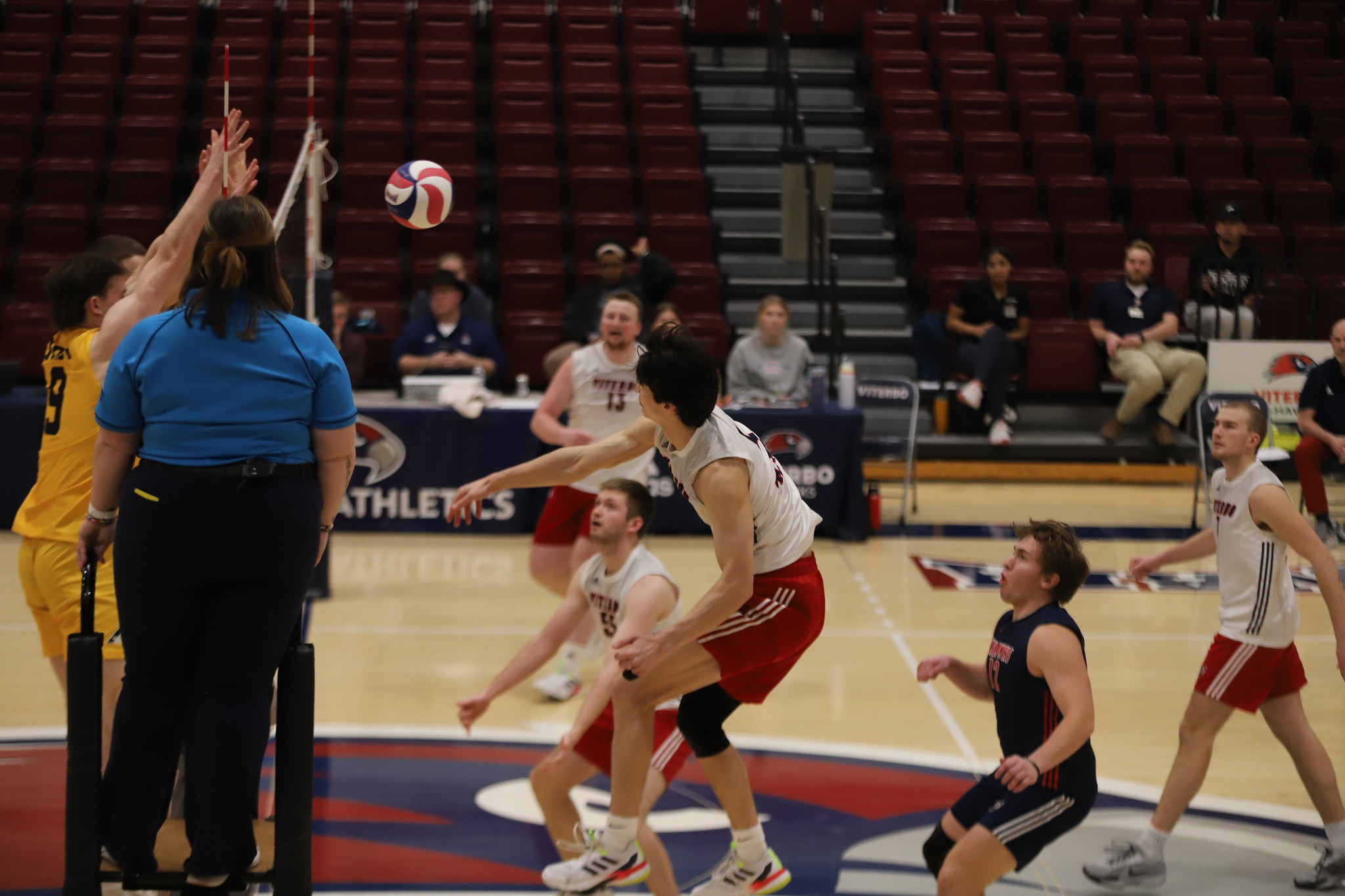 V-Hawks Drop First Game in Arizona