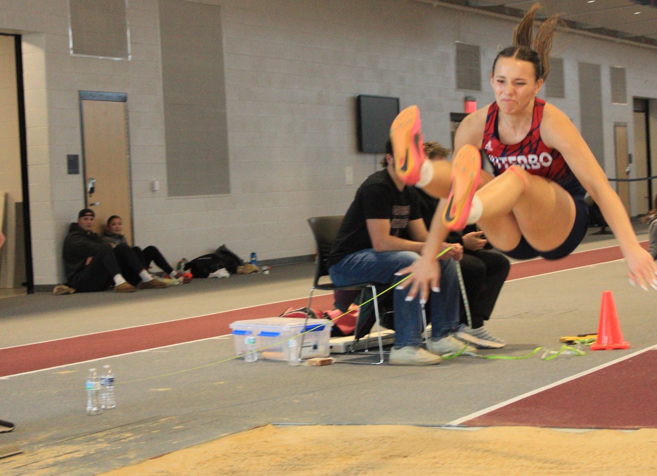 Avery Poppe Goes Back-to-Back as Field Athlete of the Week