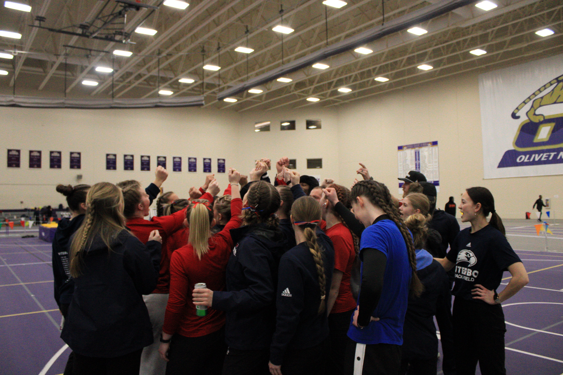 V-Hawks Take 2nd at Indoor CCAC Meet, Four Individual Champions