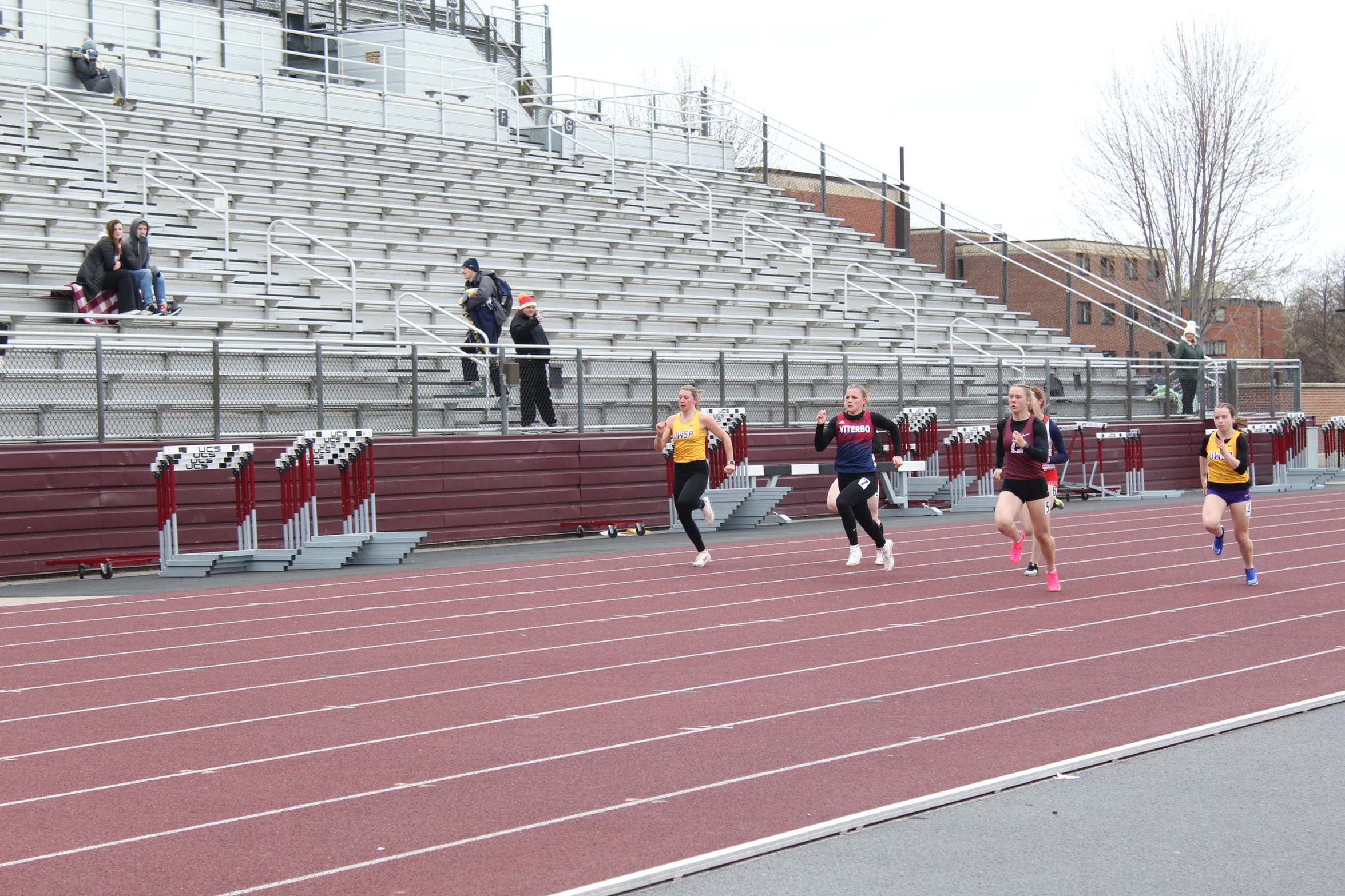 V-Hawks Finish Strong at Titan Invite