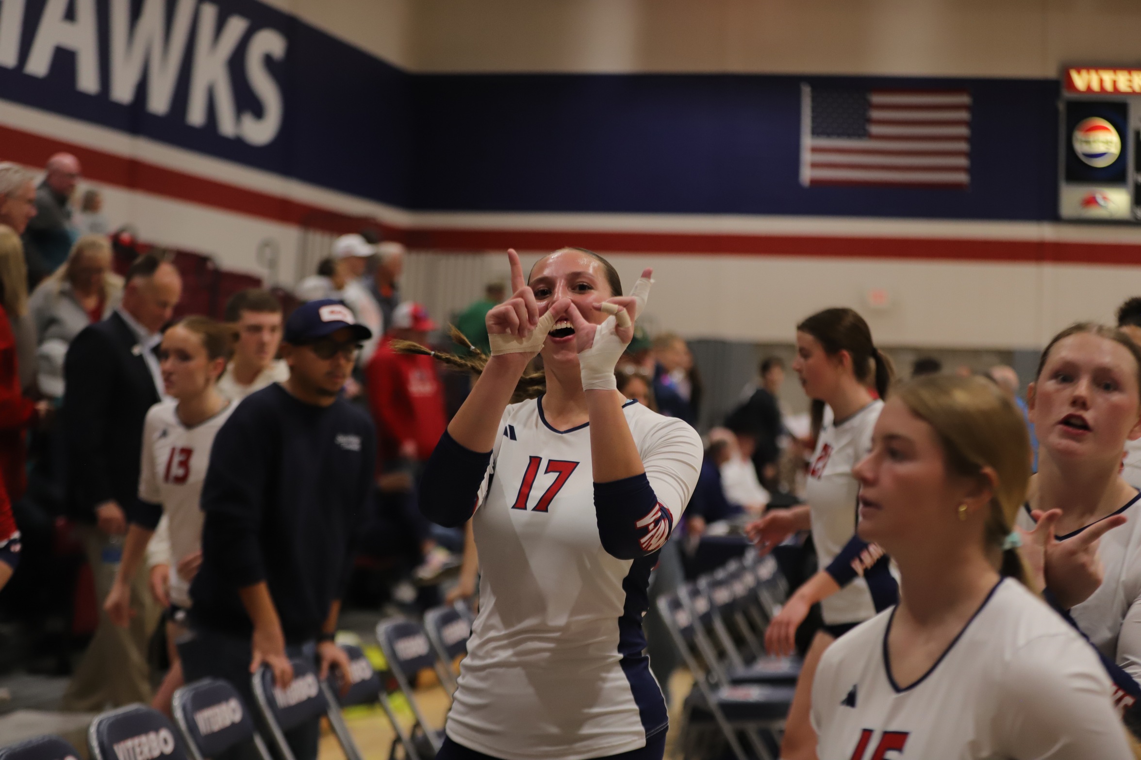 V-Hawks defeat conference foe, Improve to 17-0